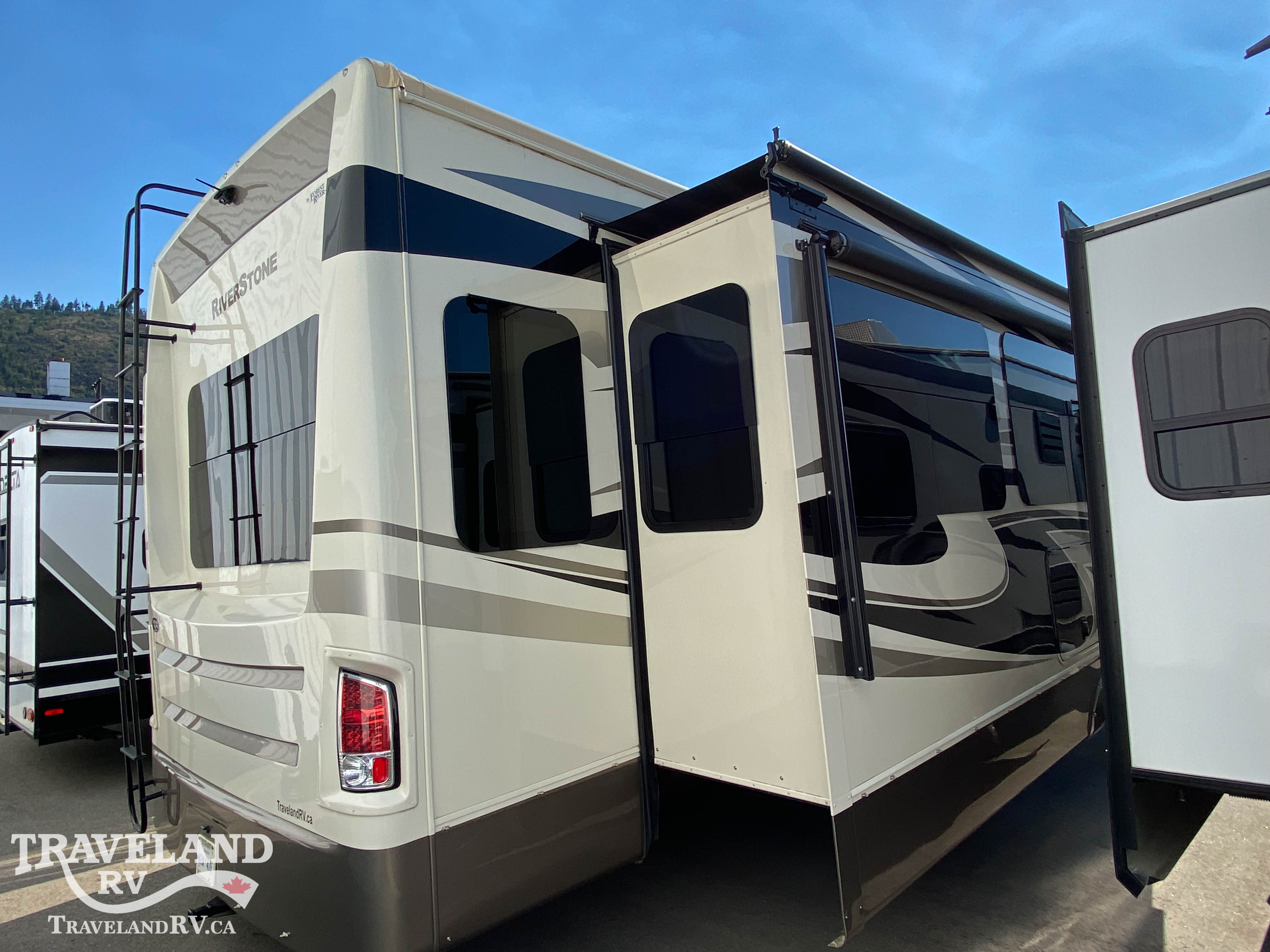 2019 Forest River RiverStone 39MO - Image 7