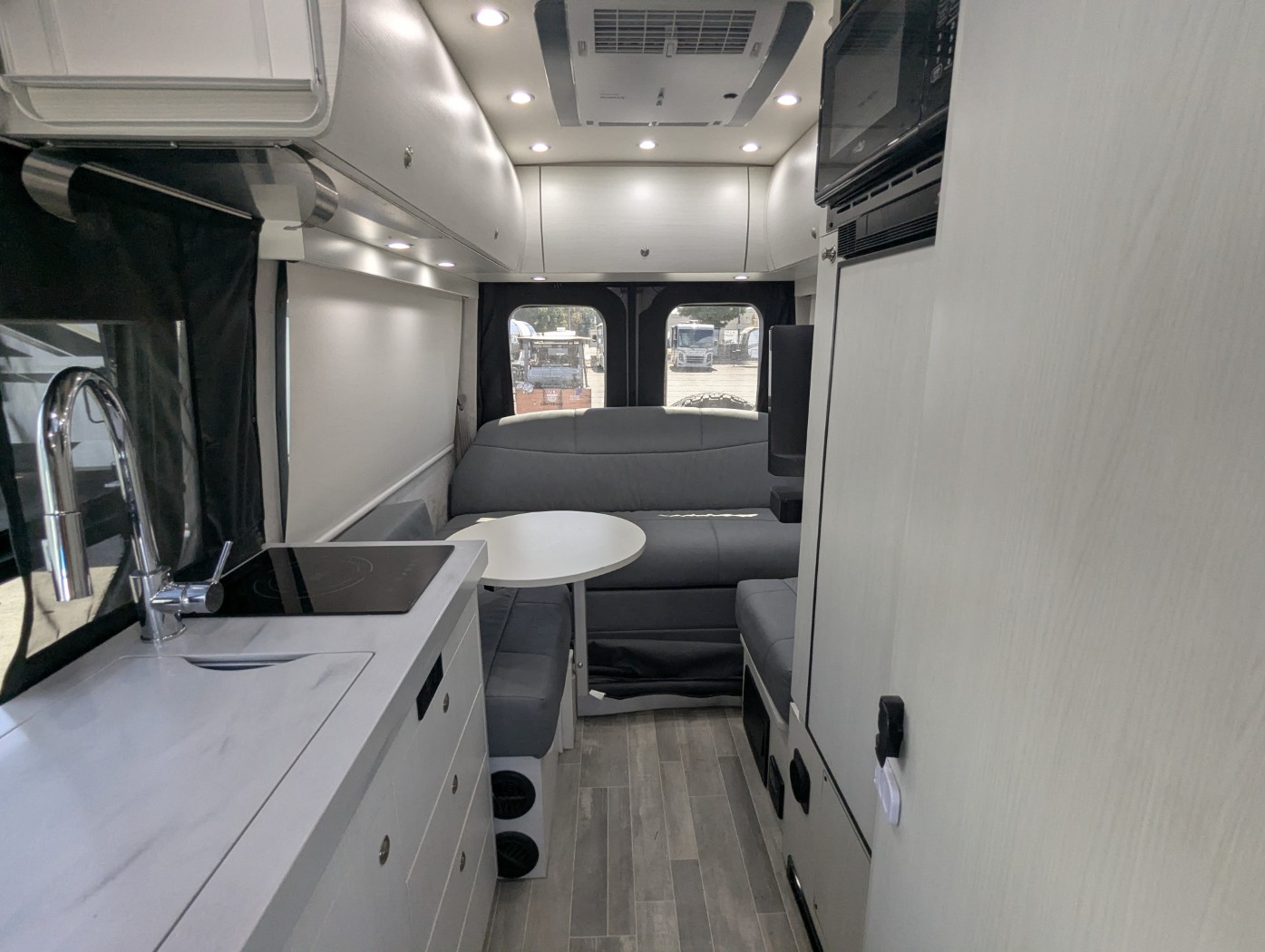 2024 Pleasure-Way Ascent TS - Image 27