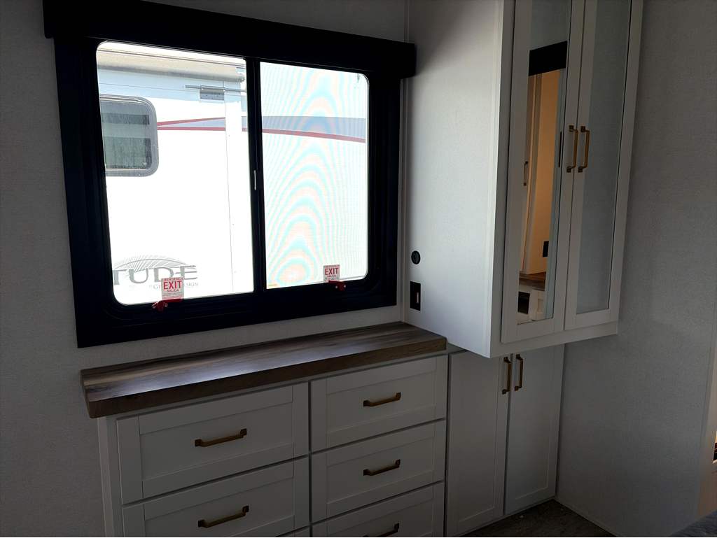2027 JAYCO EAGLE 367TBTS - Image 12