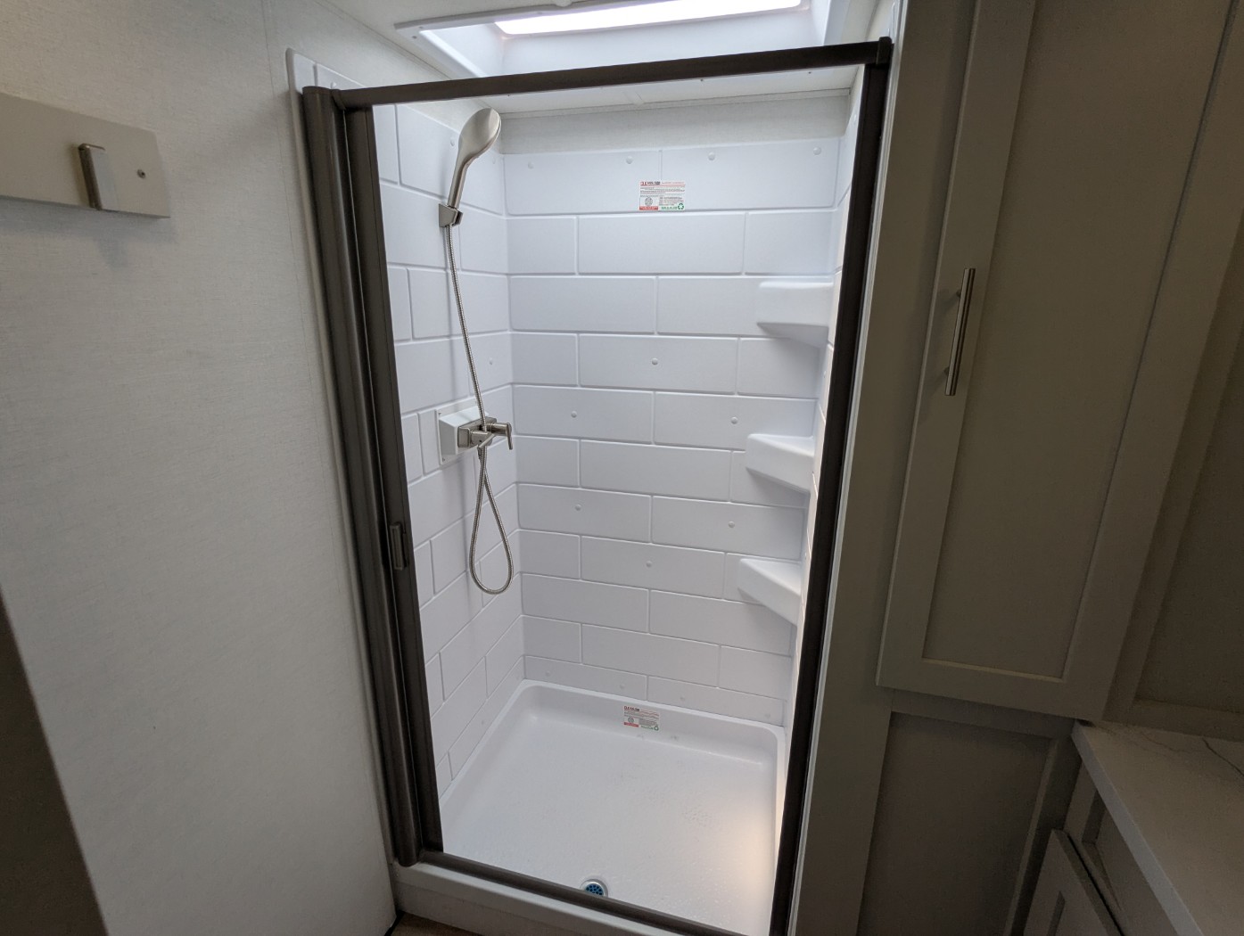 2027 Alliance RV Avenue 29BH - Image 25
