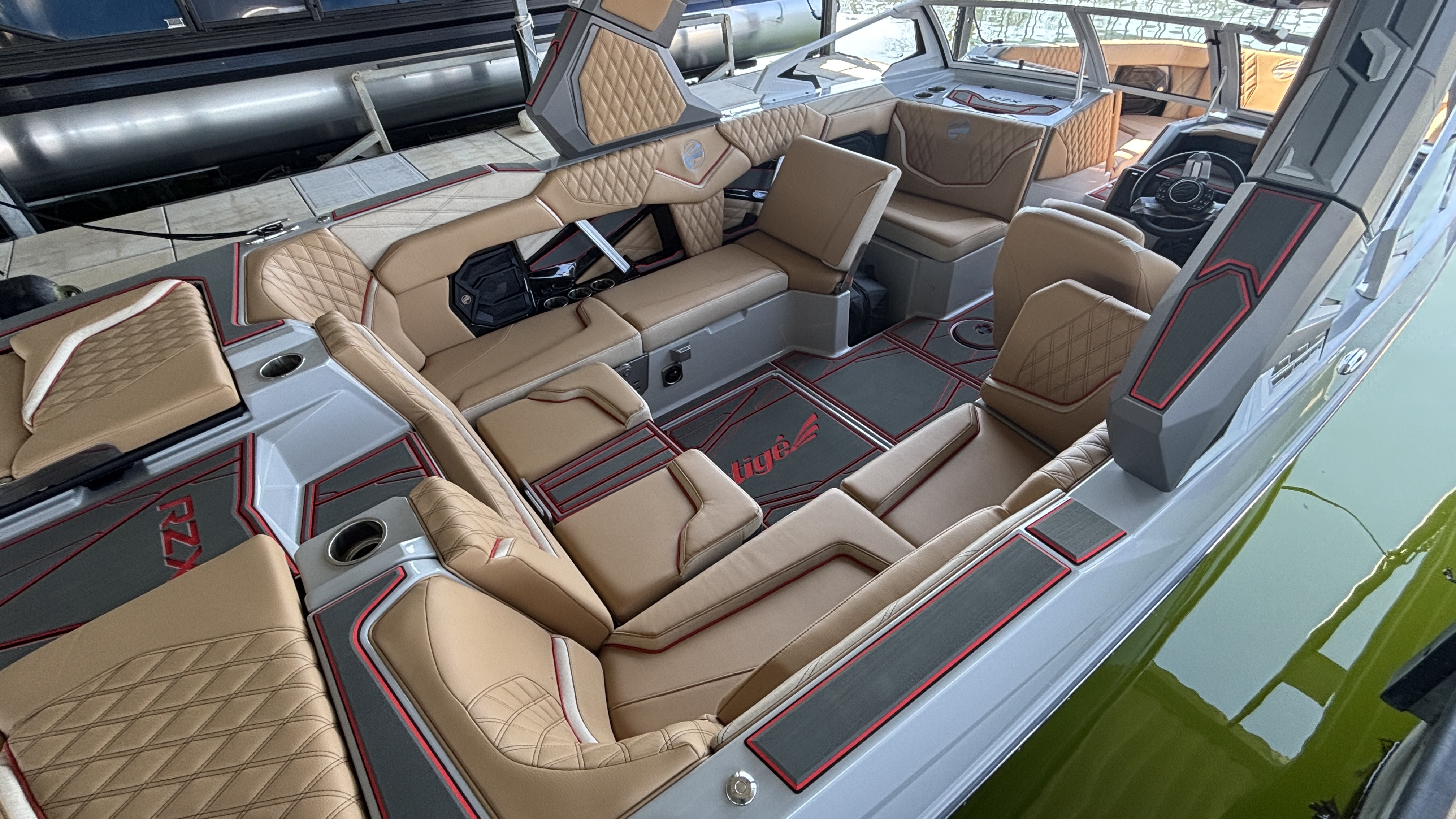 2026 Tigé 24RZX - Image 11