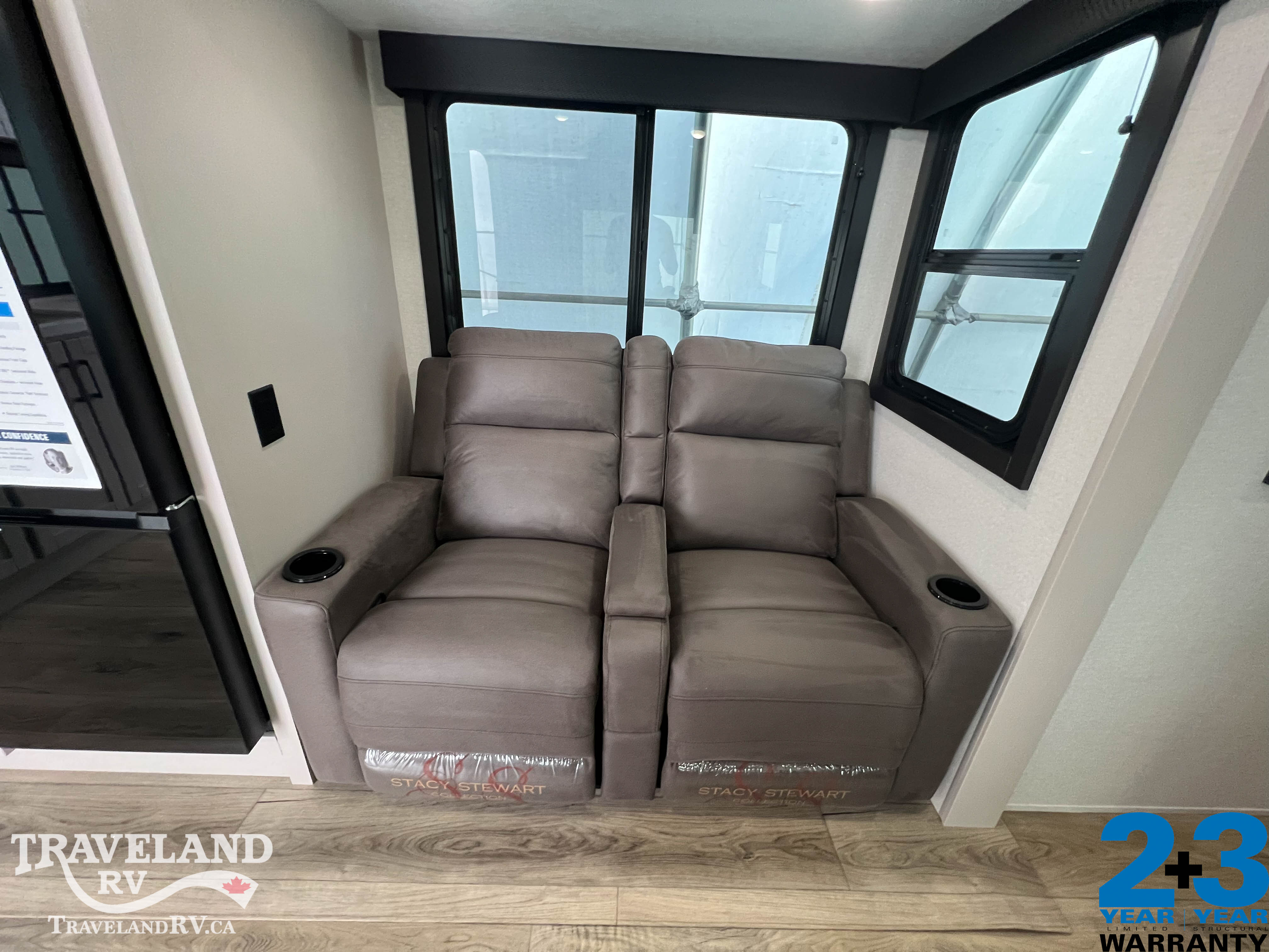 2026 Jayco Jay Feather 23RK - Image 13