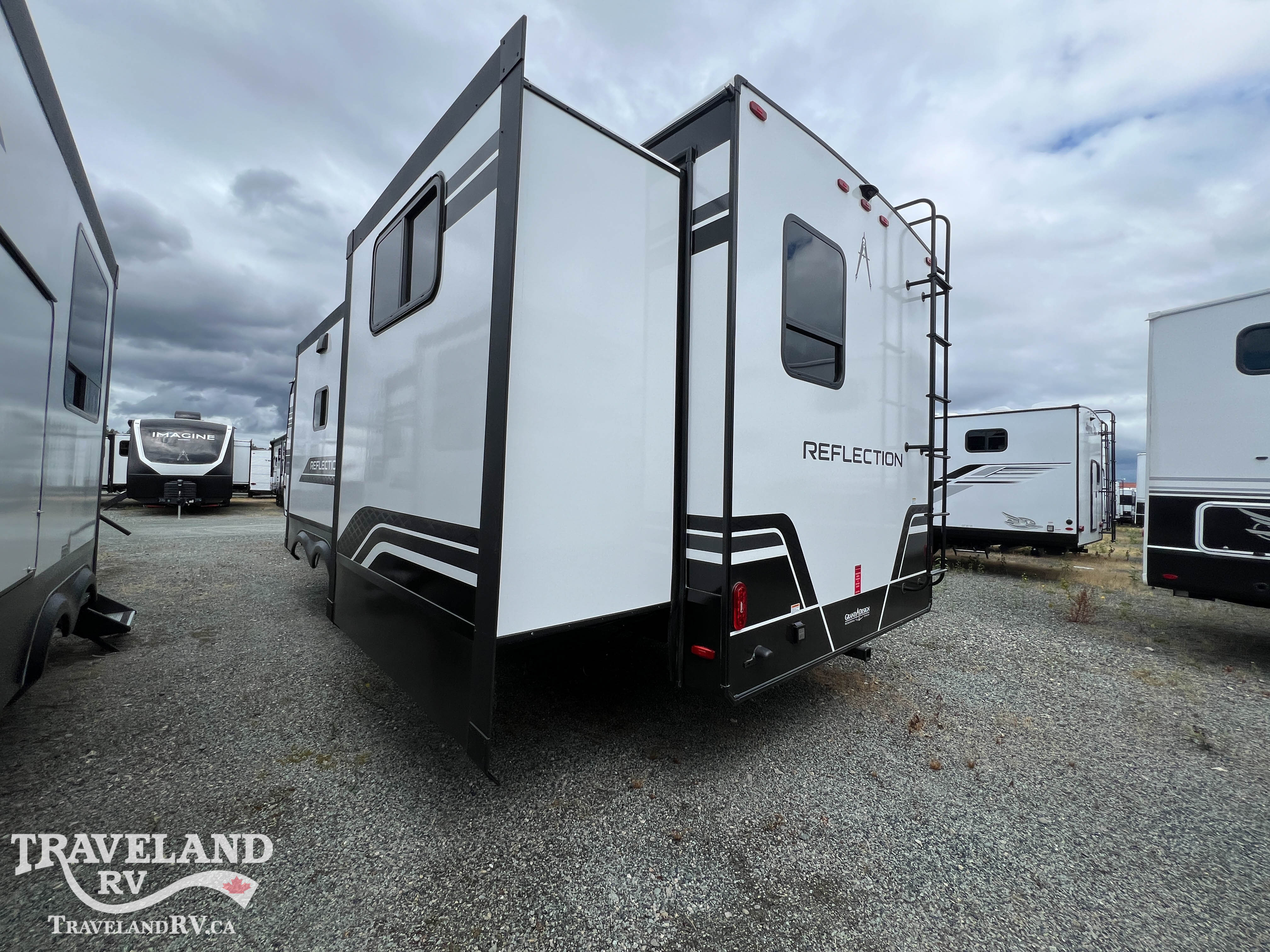 2027 Grand Design Reflection Travel Trailer 342BHTS - Image 8
