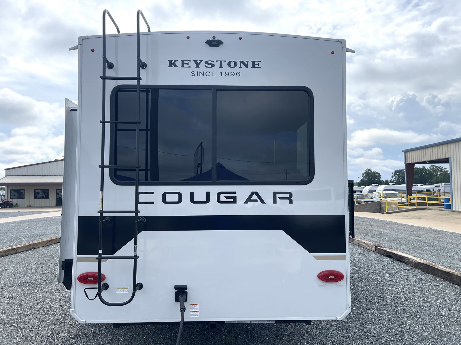 2026 Keystone Cougar Half-Ton 30REP - Image 6