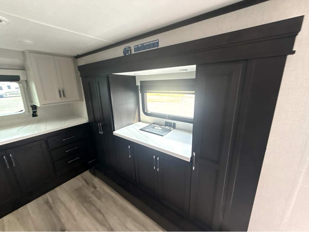 2026 Keystone ALPINE 3820FK - Image 21