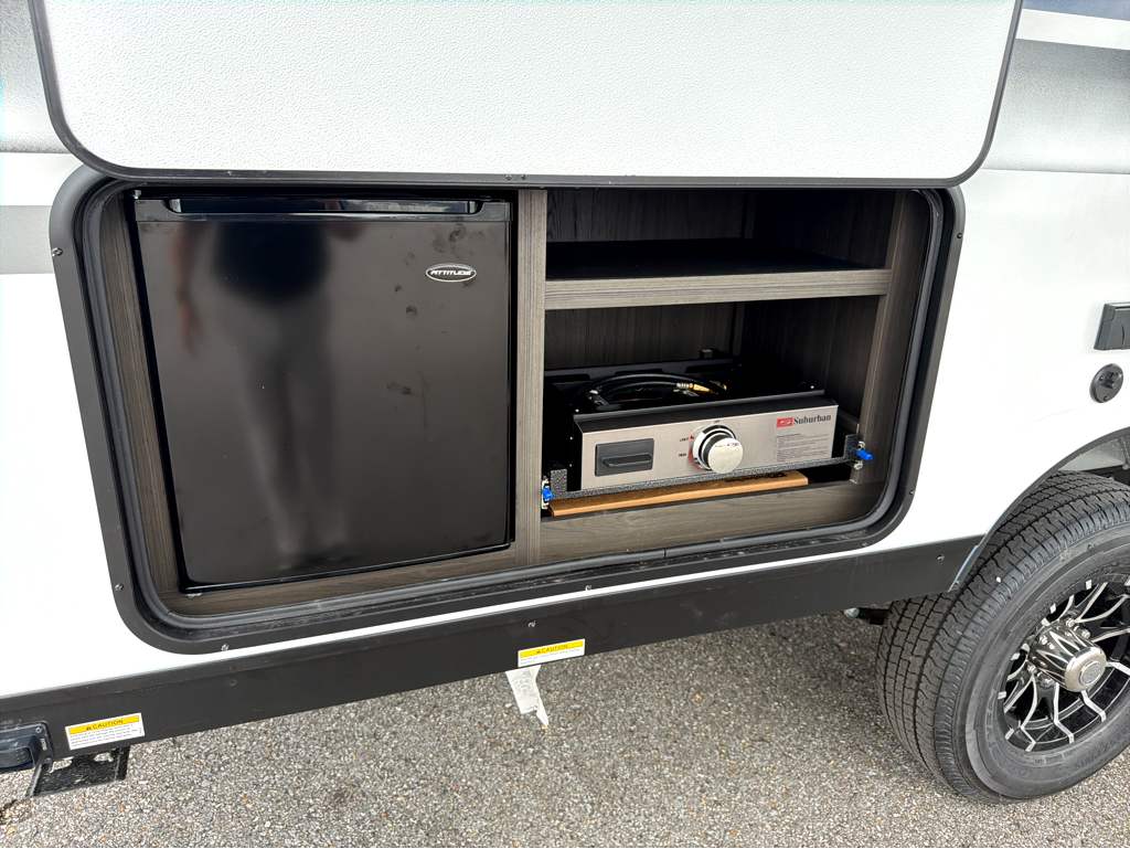 2026 VENTURE RV SPORTTREK STINGER 161VUD - Image 11