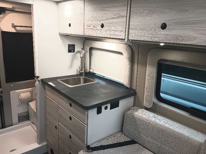 2026 Entegra Coach Arc 18C - Image 11