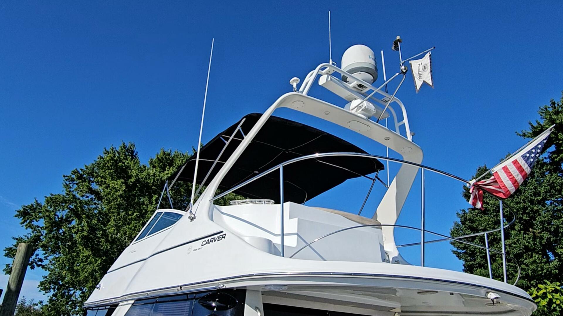 2000 Carver 450 Voyager - Image 6
