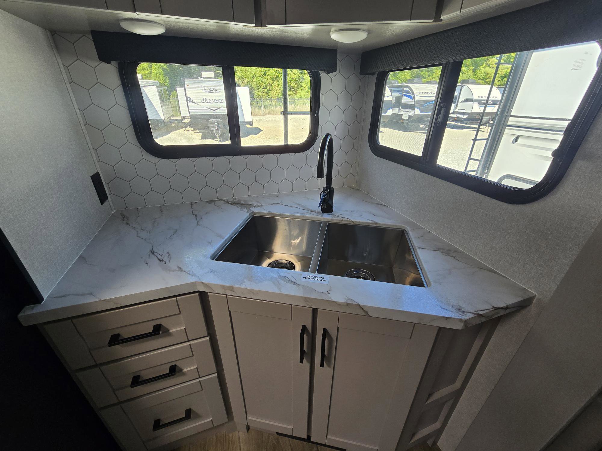 2026 JAYCO JAY FEATHER 21MML - Image 27