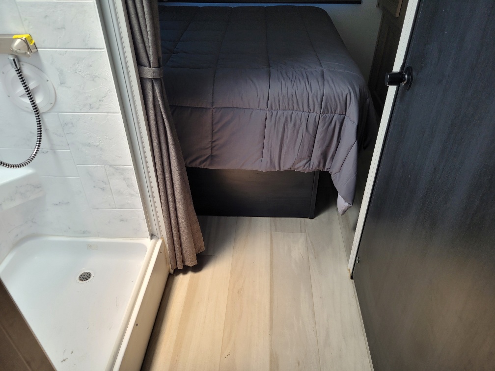 2026 Forest River Sunseeker 3010DS - Image 12