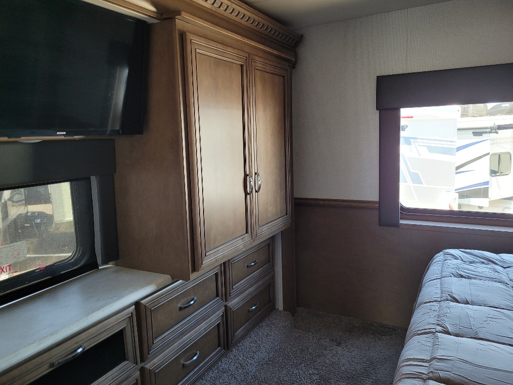 2021 Newmar Bay Star 3626 - Image 24
