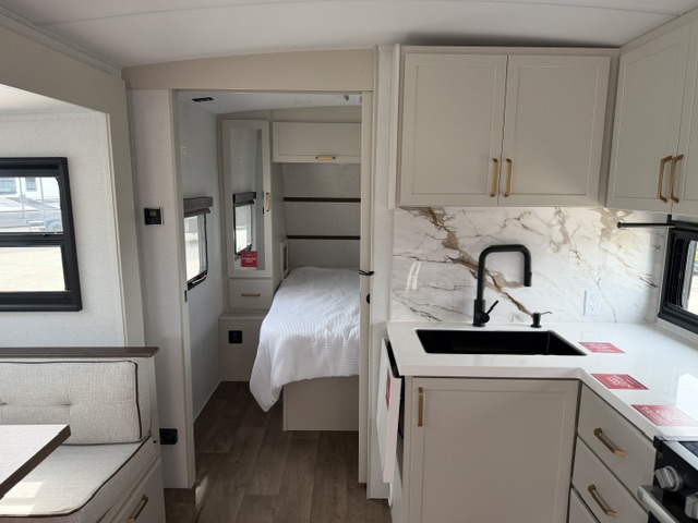 2027 IMAGINE 2800BH - Image 23