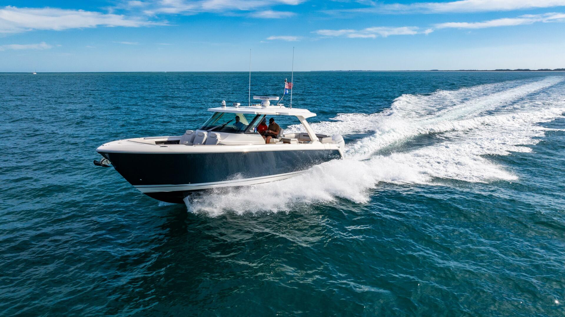 2022 Tiara Yachts 43 LS - Image 12