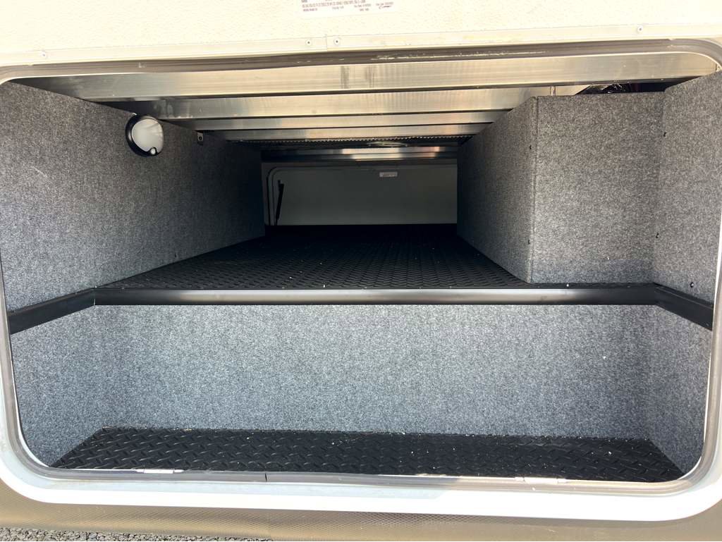2025 JAYCO SEISMIC 4113 - Image 23