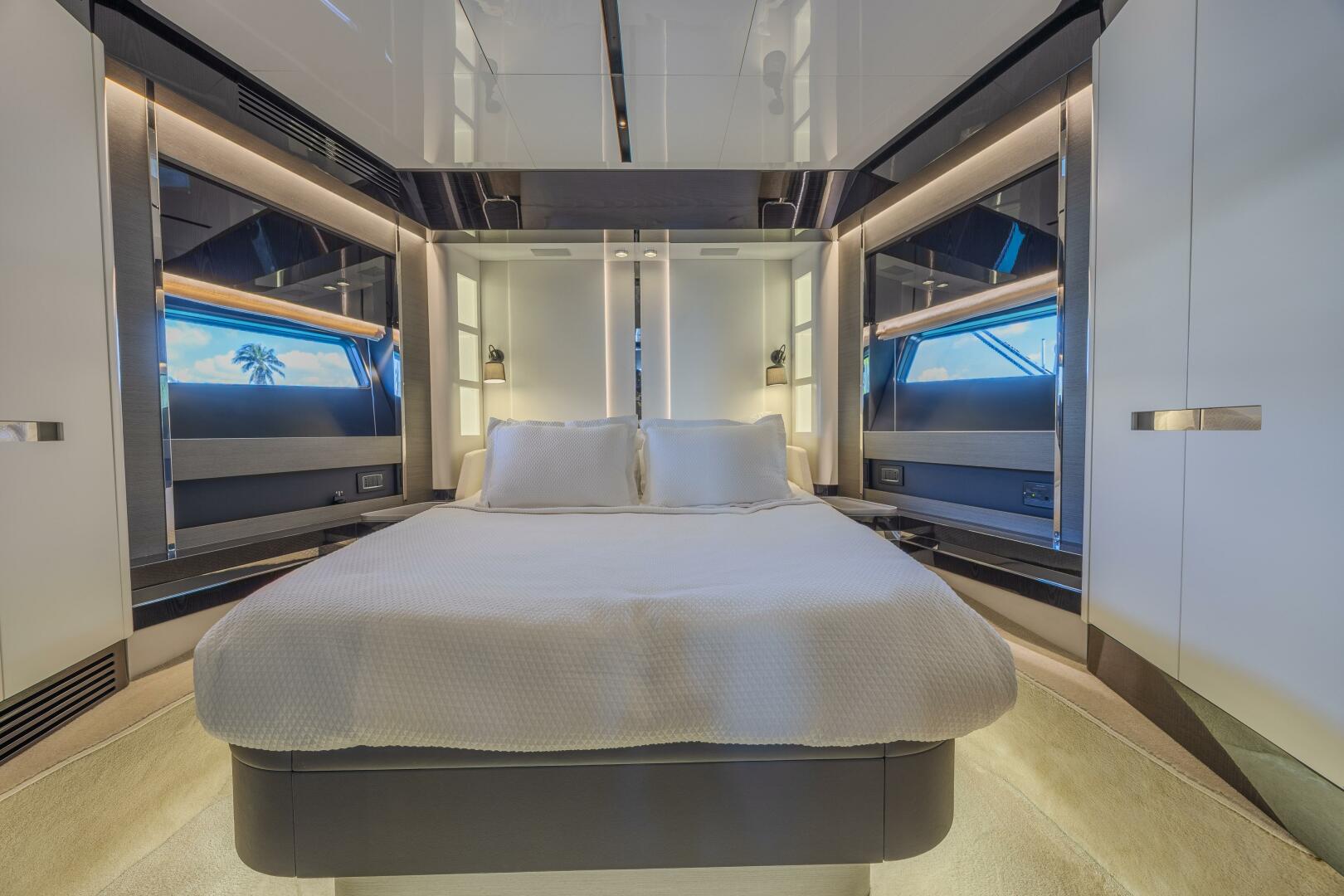 2023 Azimut S8 - Image 54