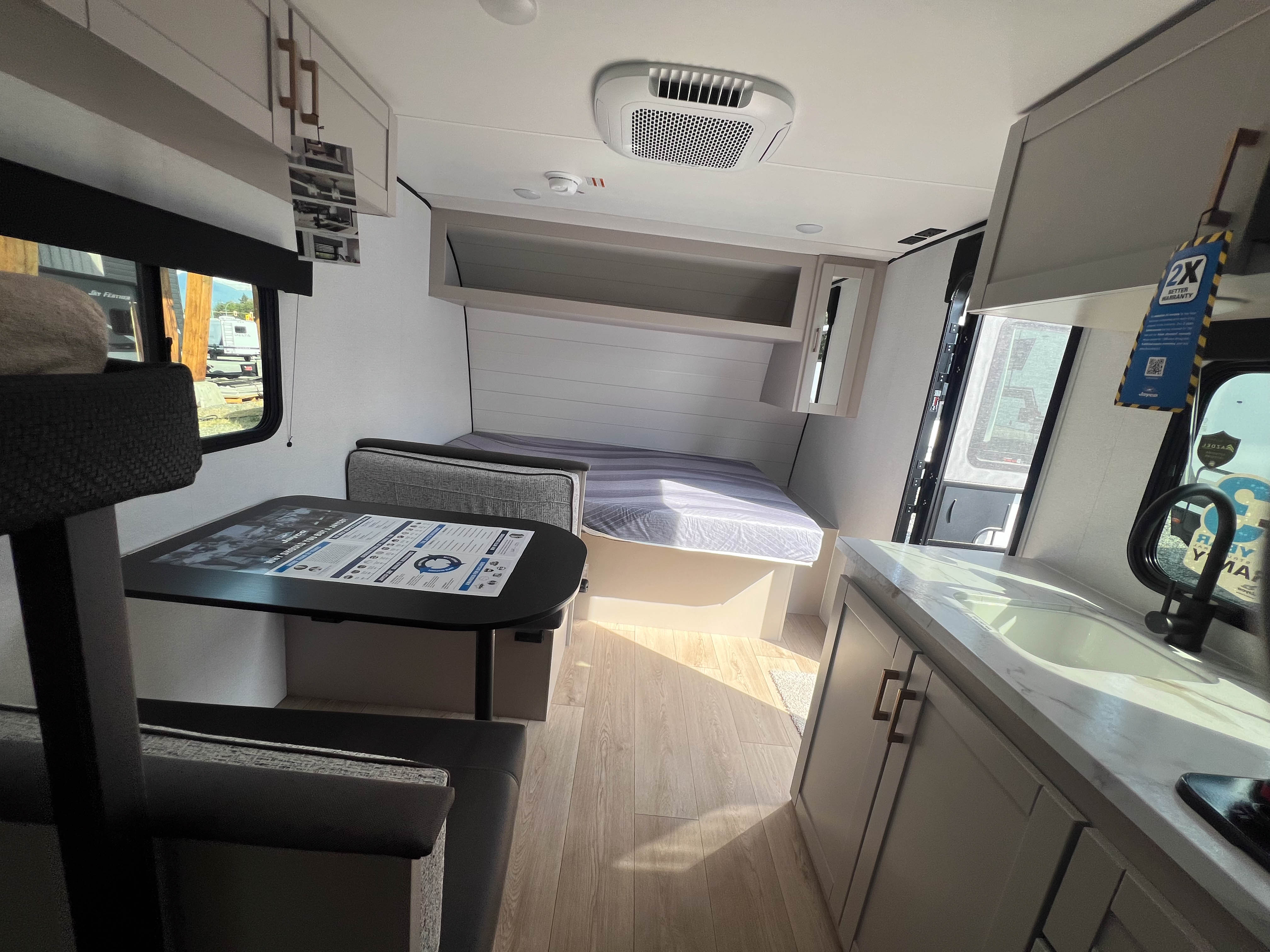 2027 Jayco Jay Feather Air SL 17BHSL - Image 4