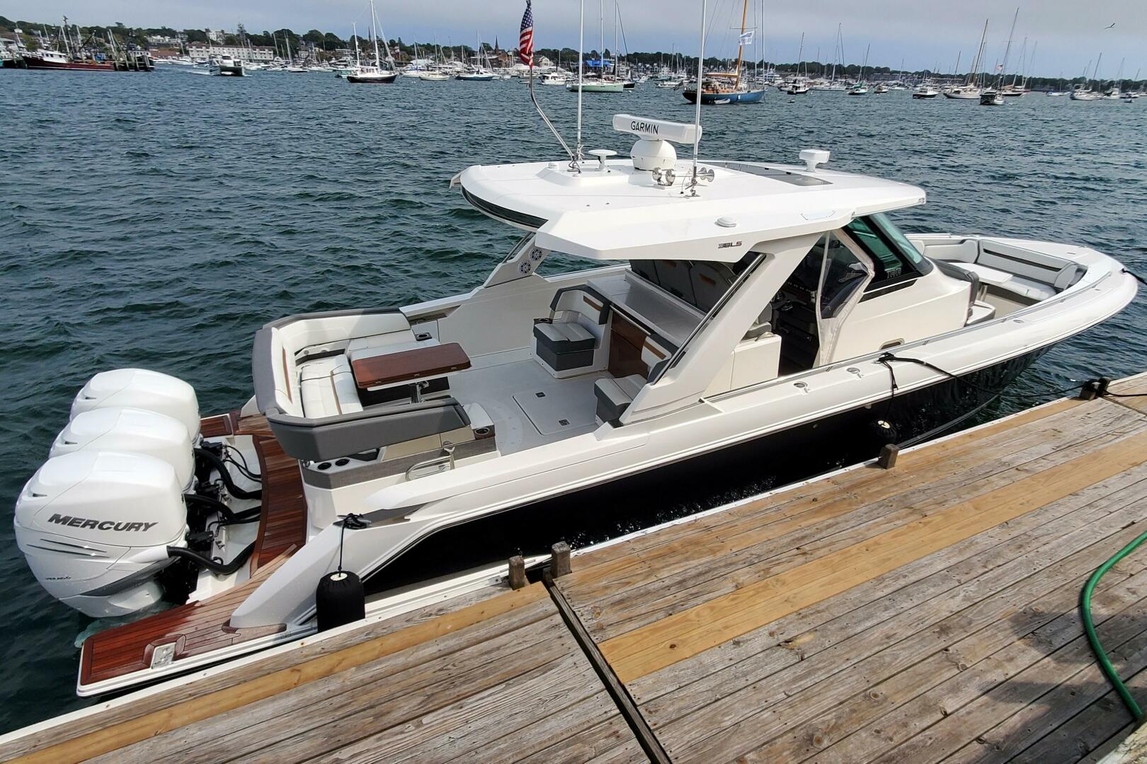 2021 TIARA YACHTS TIARA YACHTS 38 LS Base - Image 8