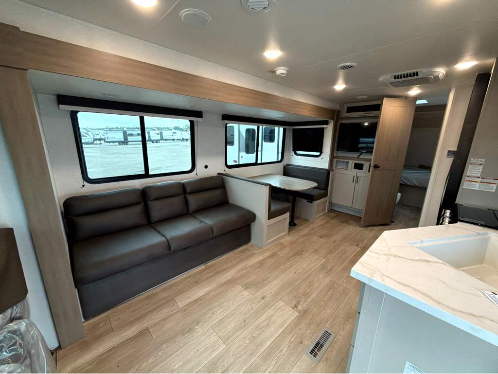 2027 JAYCO JAY FLIGHT 262RLS - Image 8