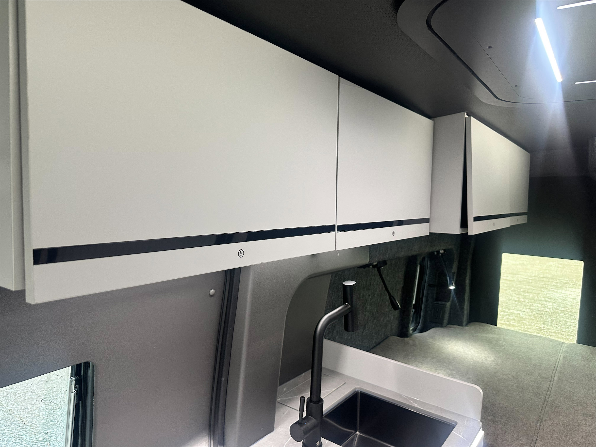 2026 GRAND DESIGN LINEAGE SERIESVT LVT1 - Image 16