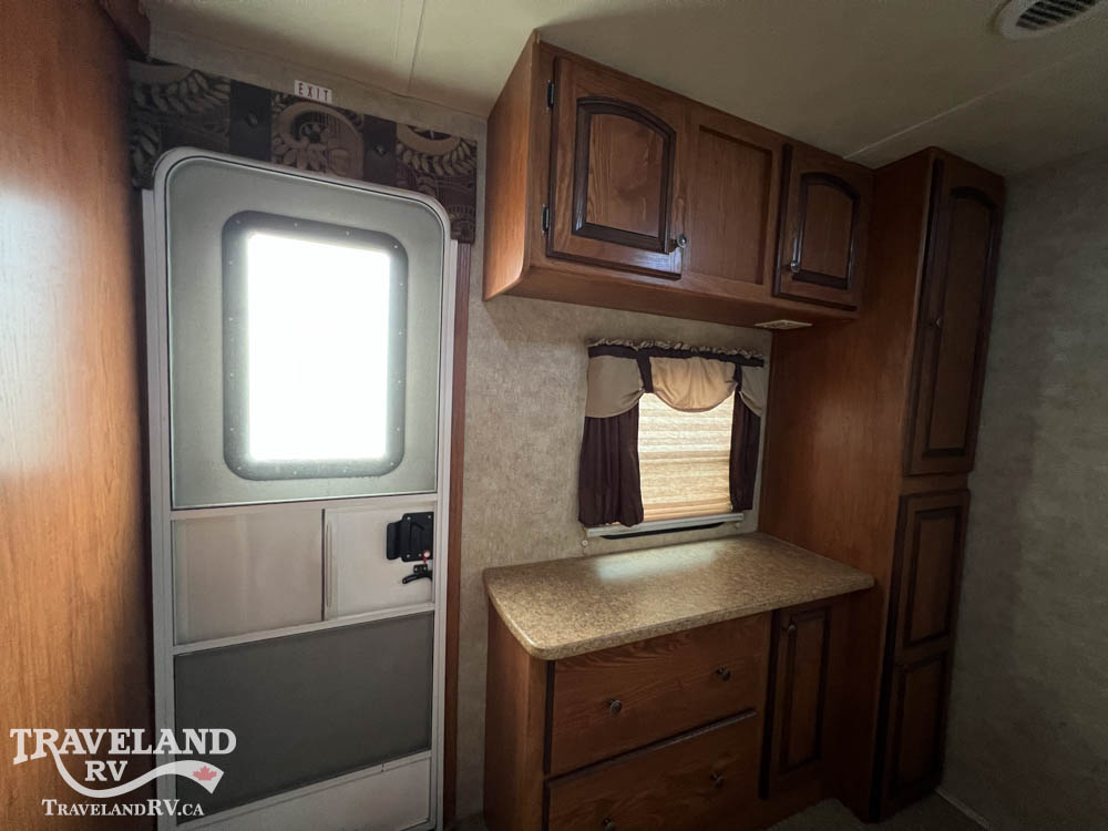 2012 FOREST RIVER SABRE 310TB0K - Image 30