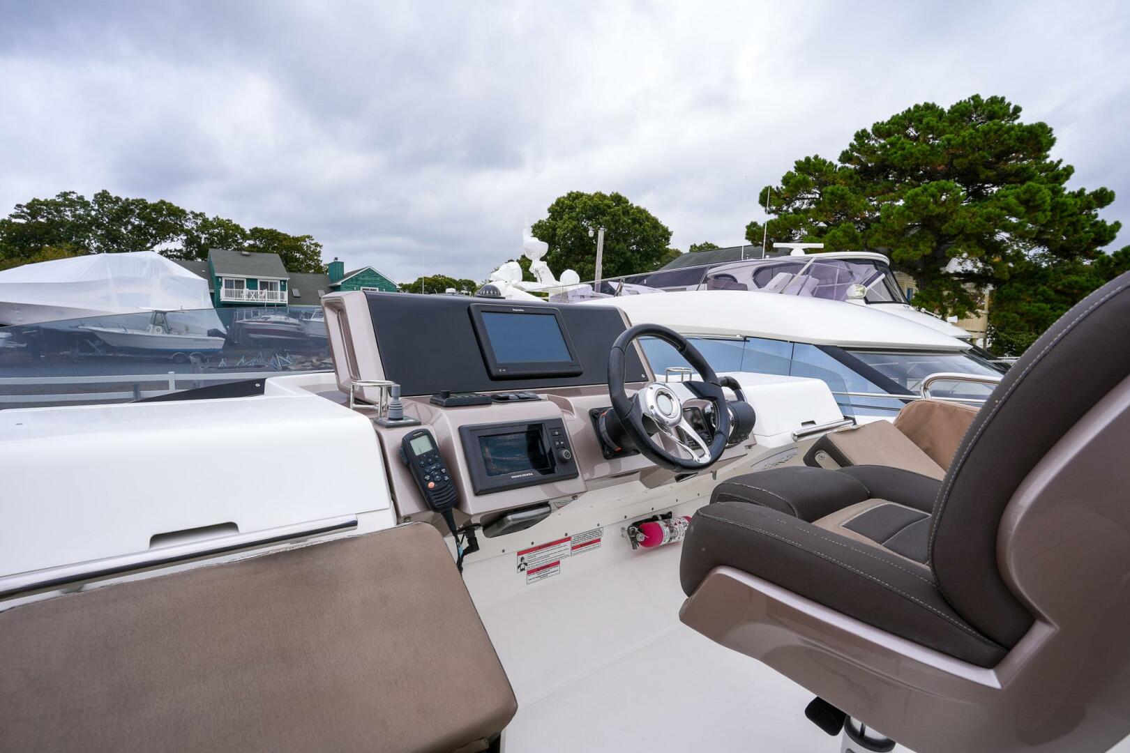 2017 Galeon 43 SKY Base - Image 26
