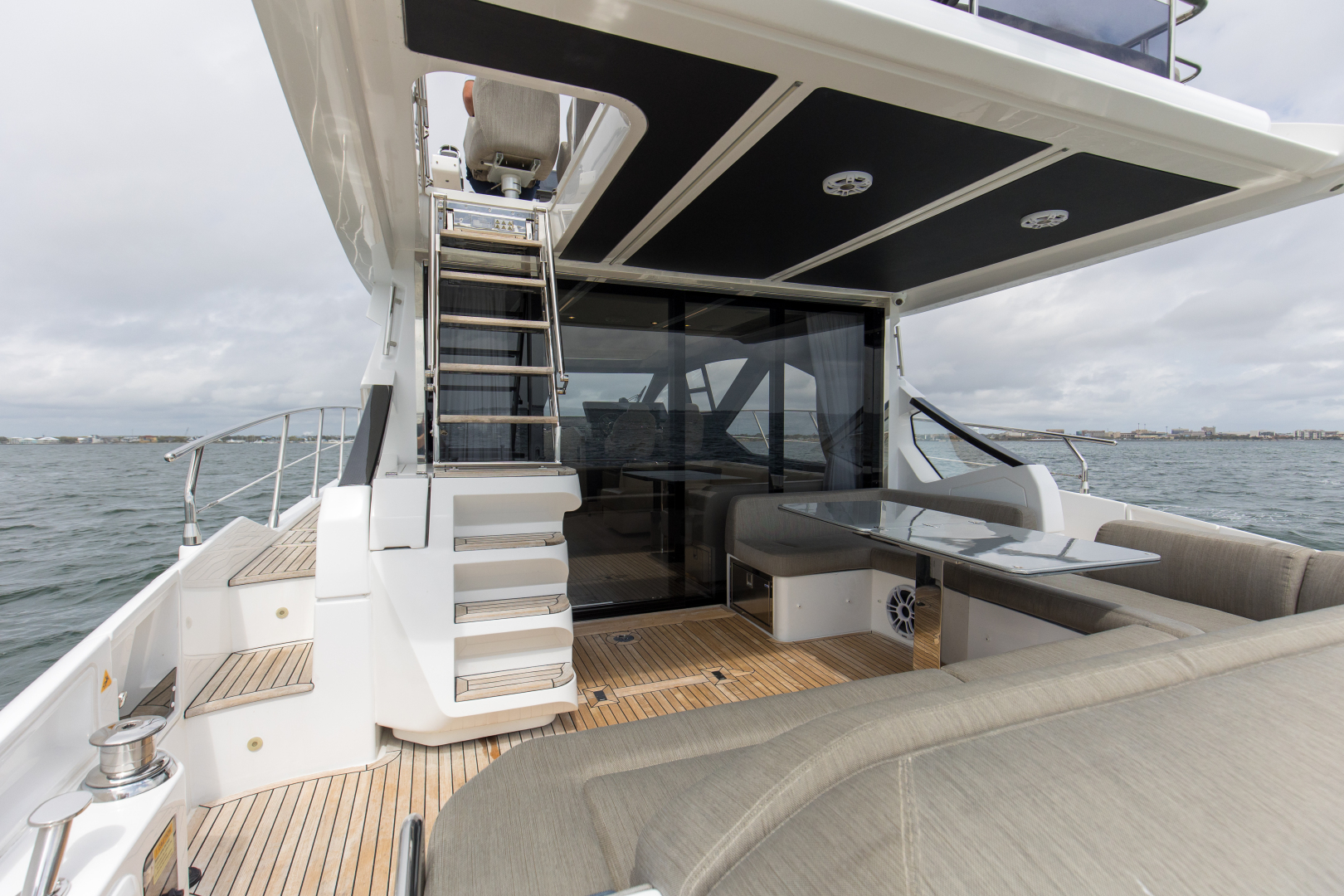 2020 Azimut S6 Sportfly - Image 14