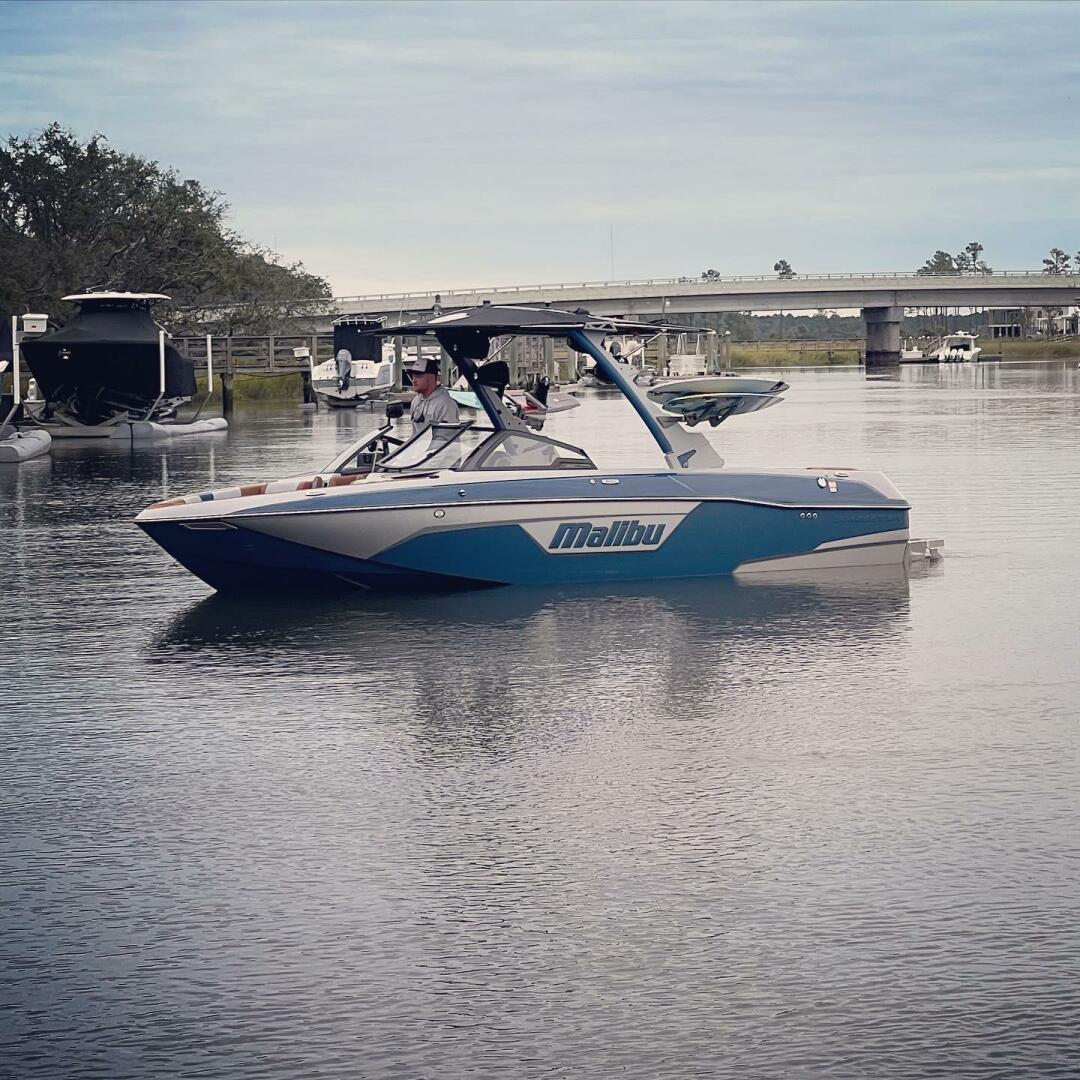 2023 Malibu Wakesetter 23 LSV - Image 3