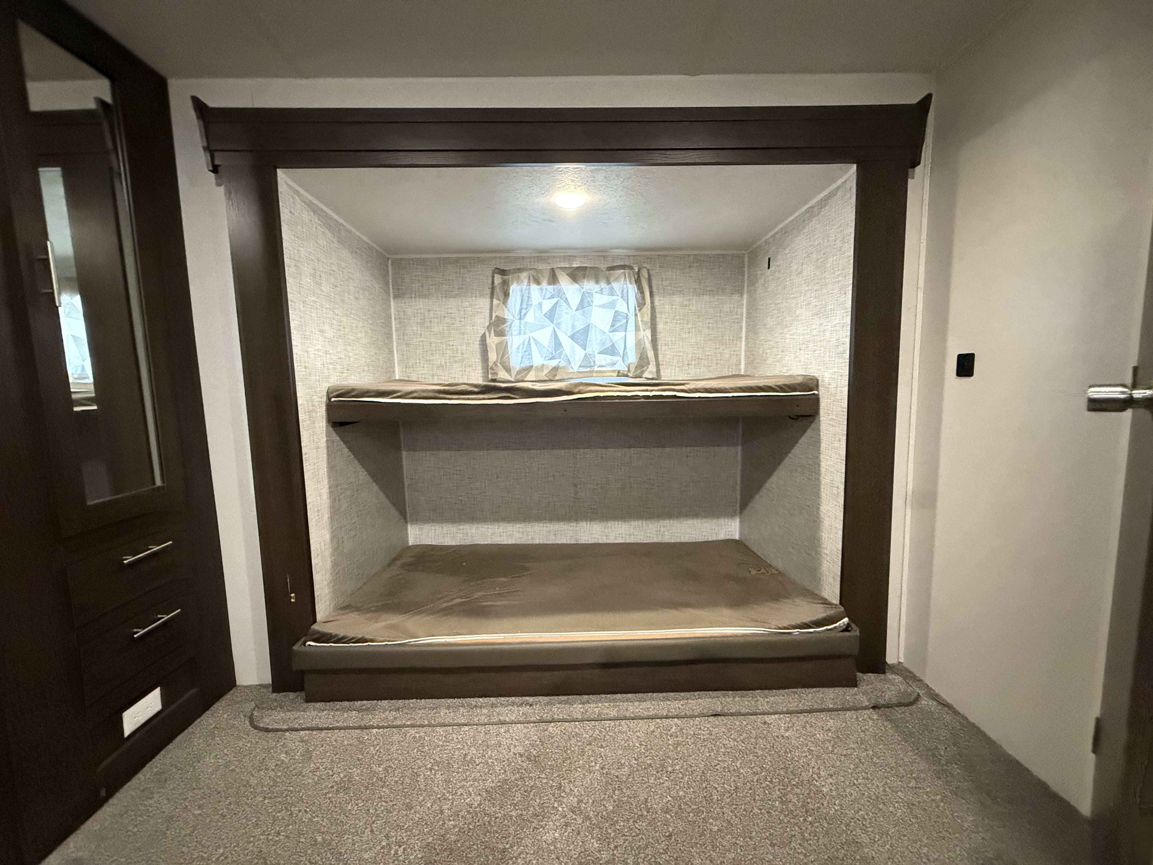2019 Forest River Wildwood 31KQBTS - Image 19