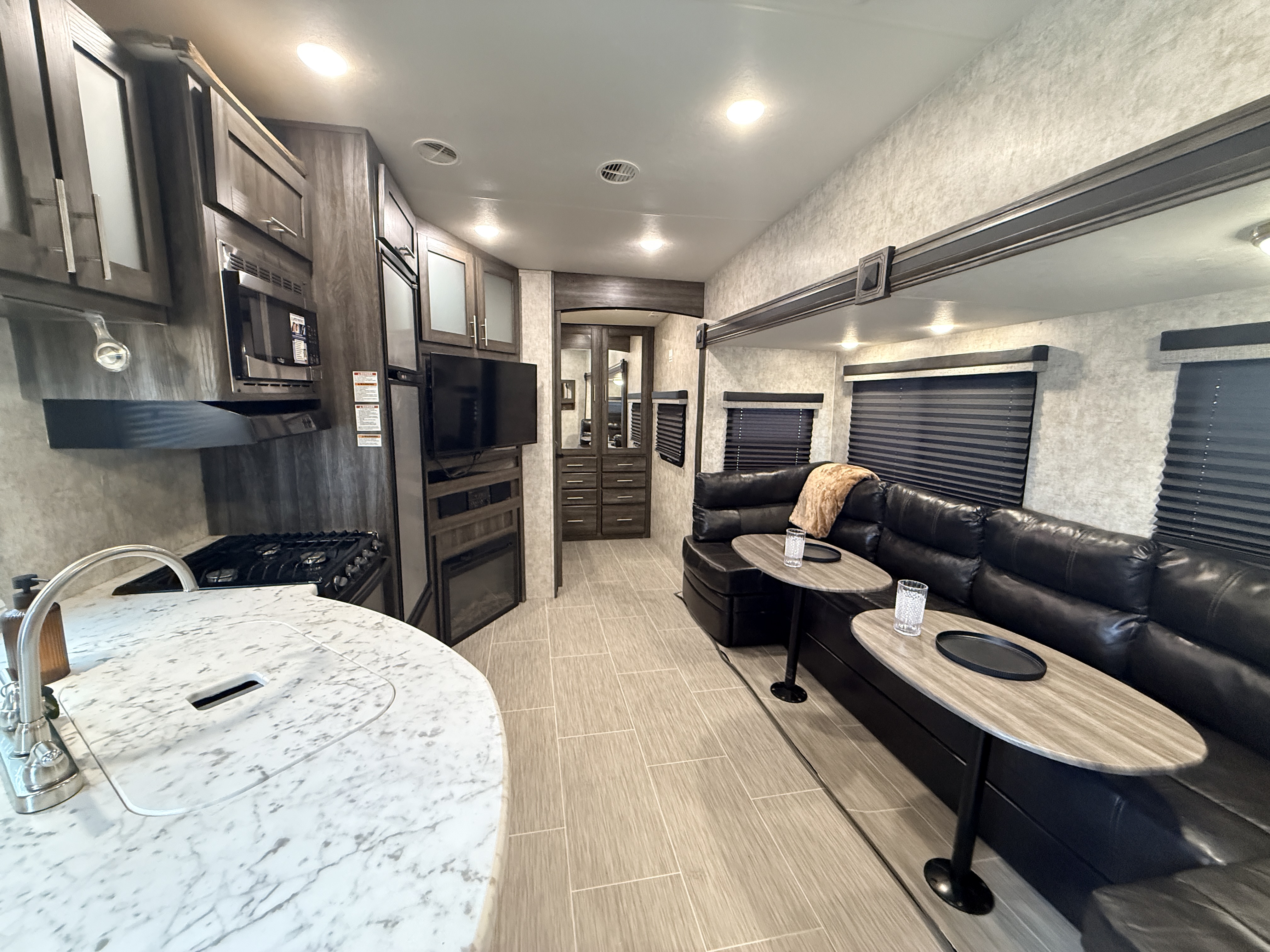 2019 Highland Ridge Mesa Ridge Lite MF2950BH - Image 14