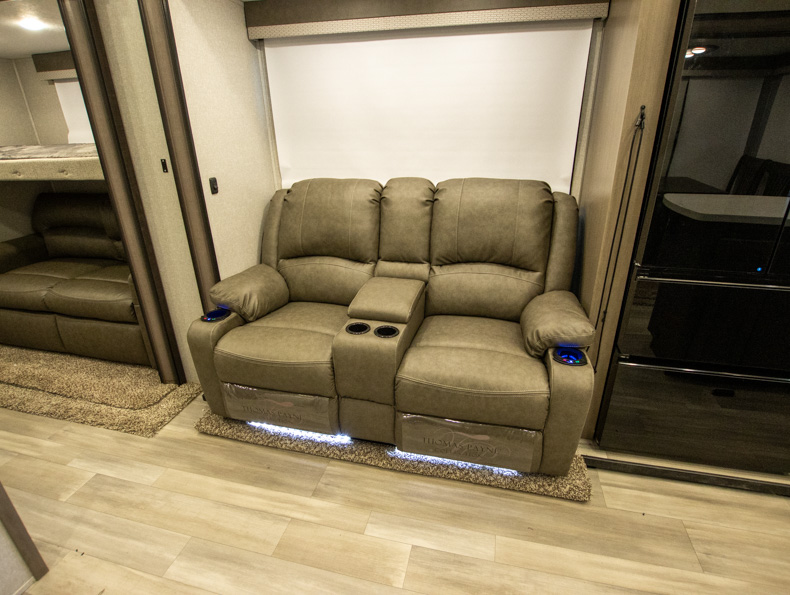 2022 Coachmen Chaparral 373MBRB - Image 8