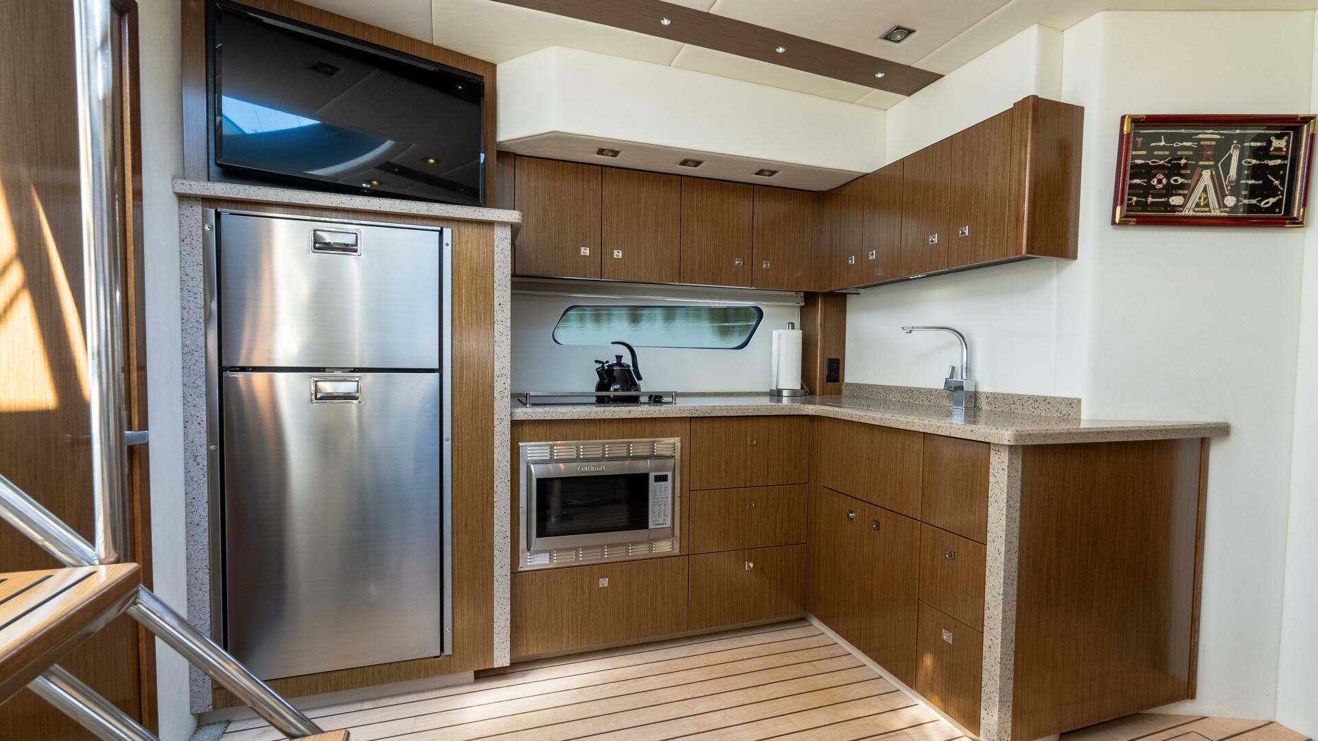 2013 CRUISERS 48 Cantius Base - Image 32