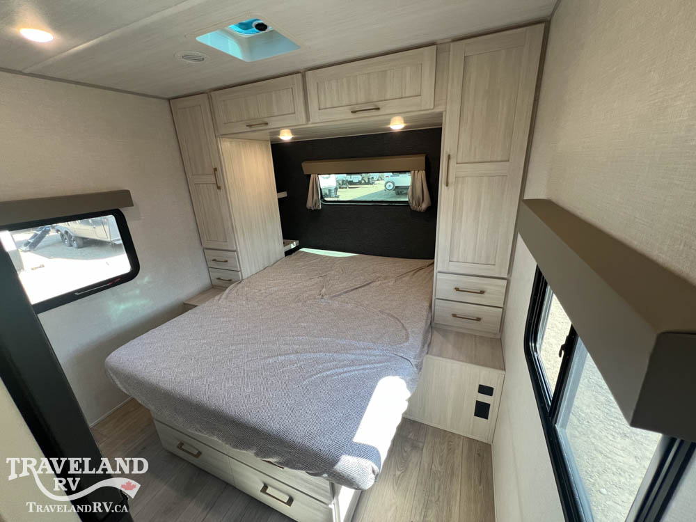 2024 Forest River Surveyor Legend 252RBLE - Image 9