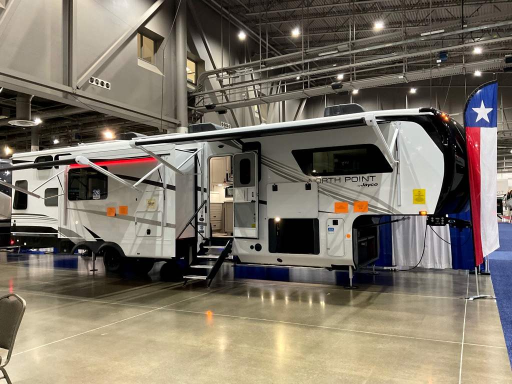 2026 JAYCO NORTH POINT 395 DSDB - Image 5