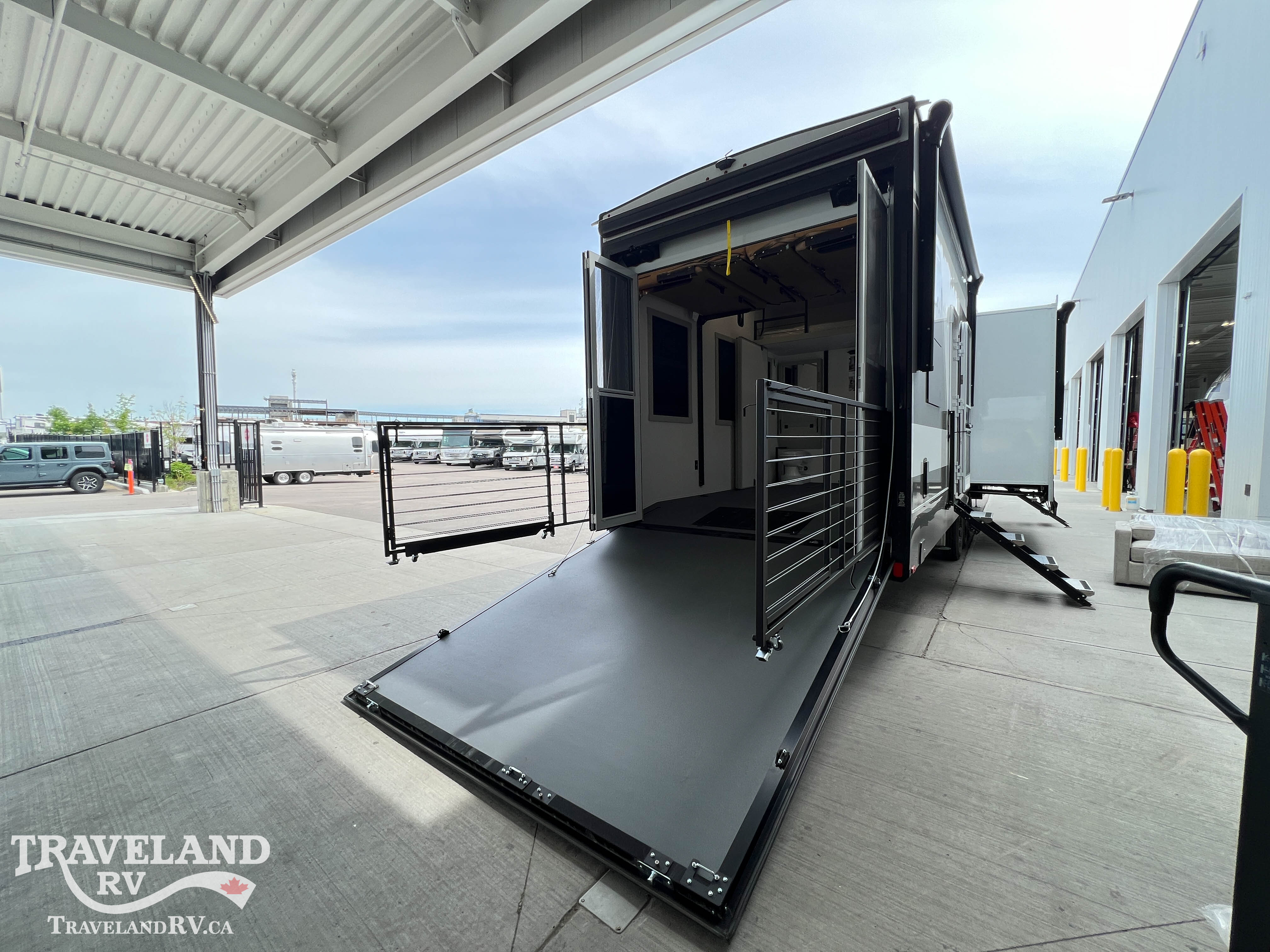 2027 Brinkley RV Model G 3950 - Image 14