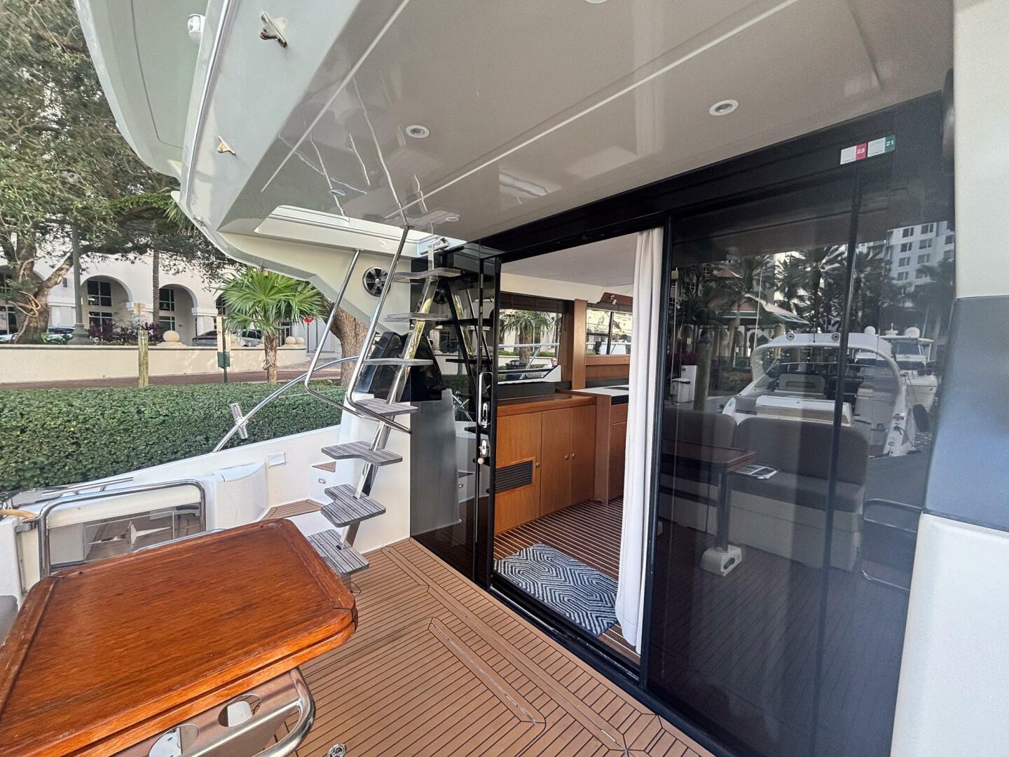 2015 Bavaria 420 Virtess Coupe - Image 2