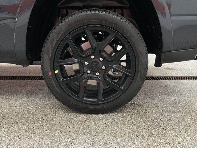 2026 Ram 1500 Laramie 4x4 Crew Cab 5'7" Box - Image 12