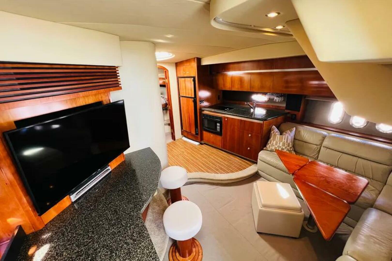2006 Cruisers Yachts 420 Express - Image 16