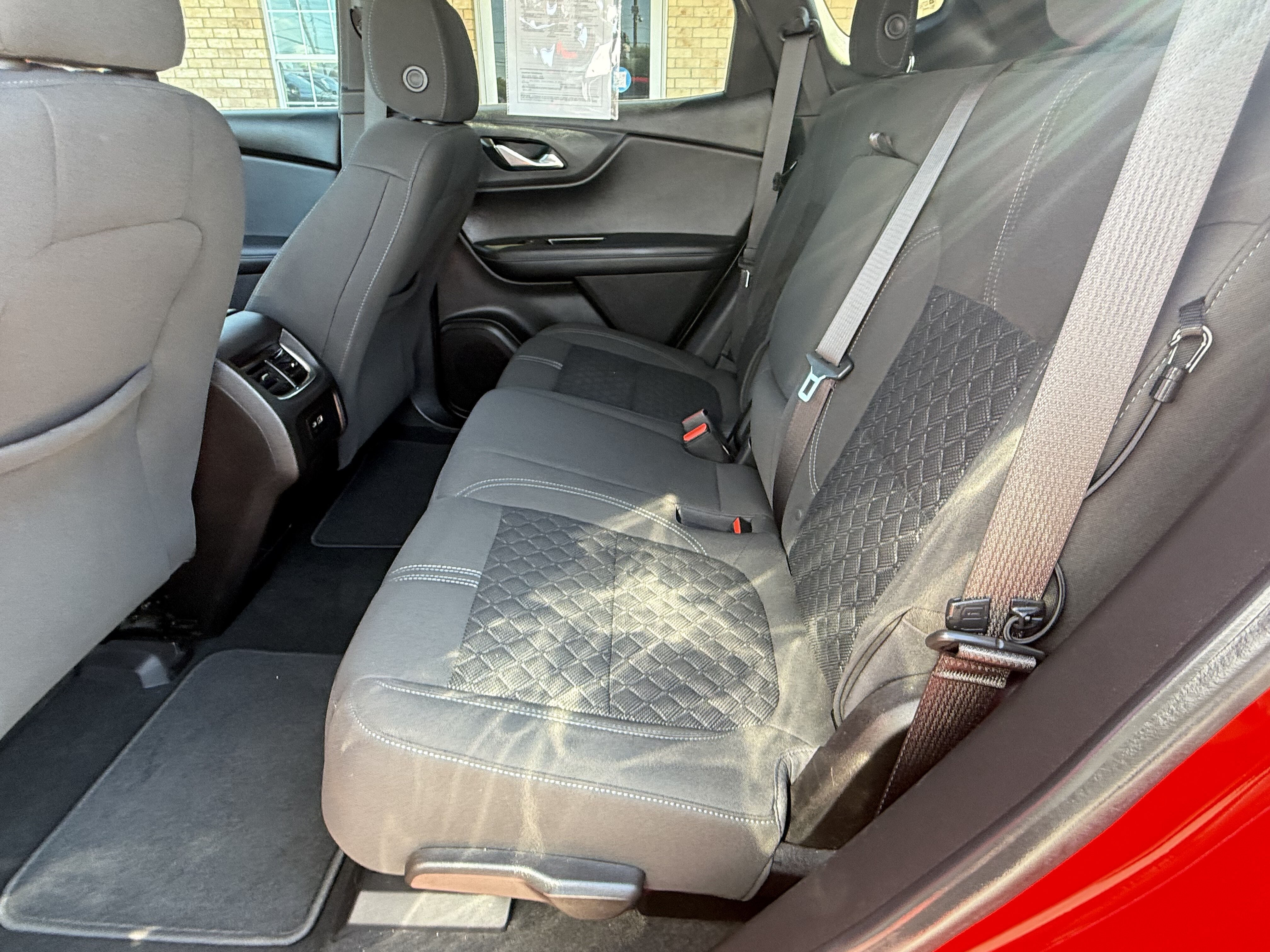 2019 Chevrolet Blazer Utility 4D 2LT 2WD - Image 23