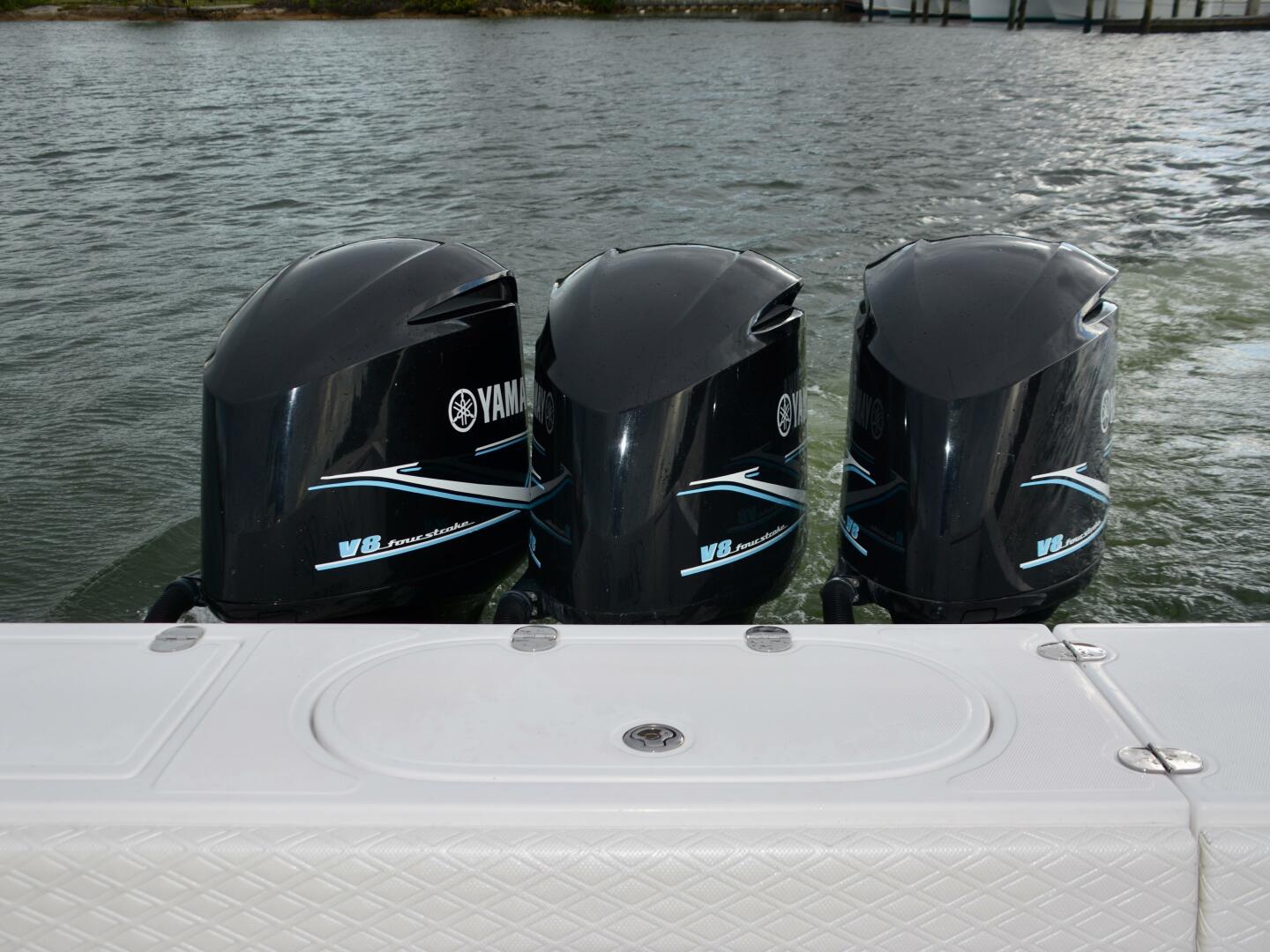 2014 Venture 39CC - Image 23