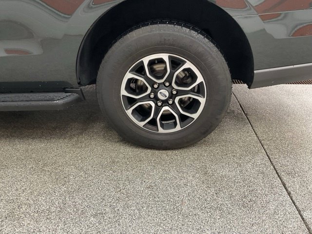 2022 Ford Expedition Utility 4D Limited 4WD V6 Turbo - Image 9