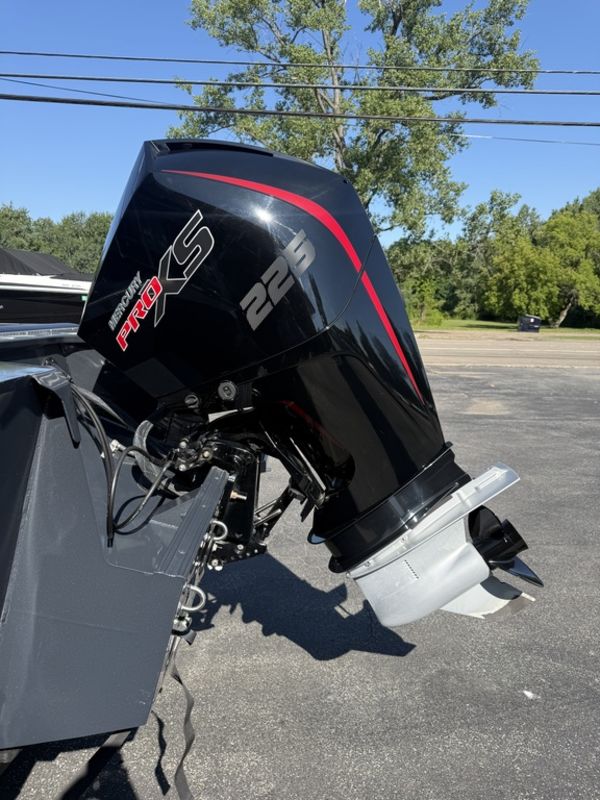 2022 Crestliner 2050 SportFish - Image 4