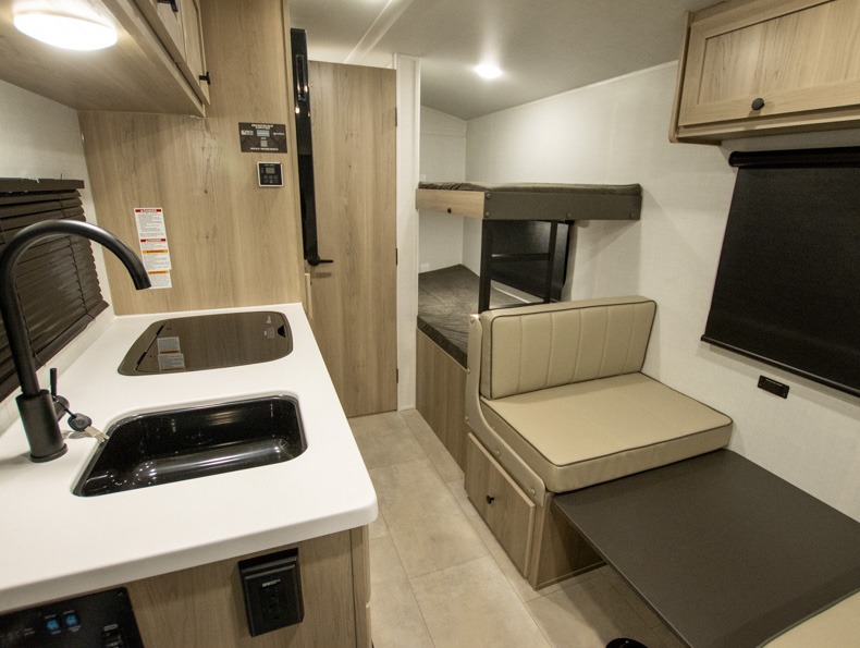 2026 Forest River Rockwood Geo Pro 17LE - Image 5