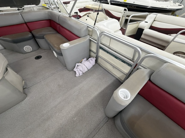 1997 SMOKERCRAFT 820 - Image 9