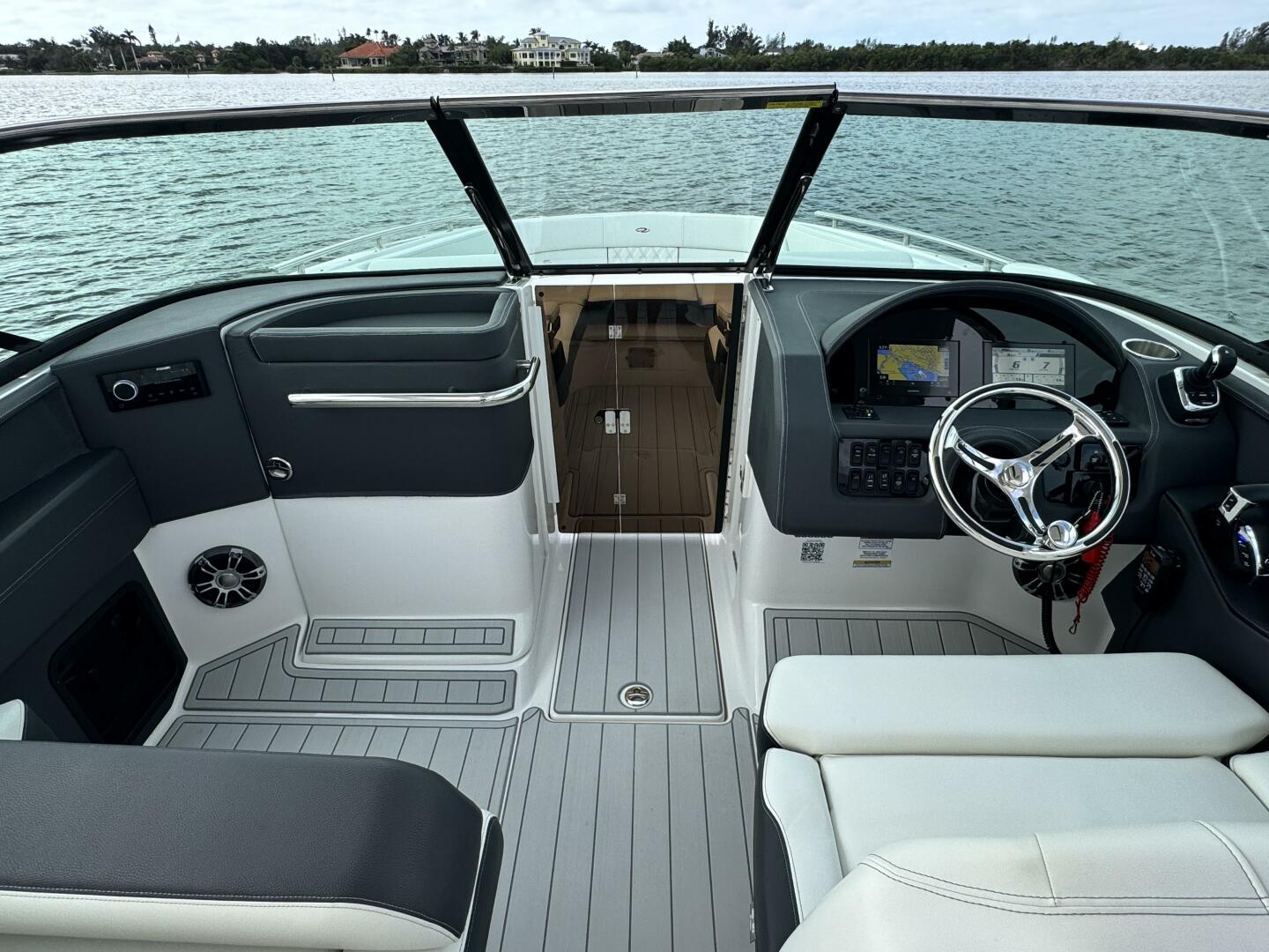 2023 Regal 29 OBX - Image 29