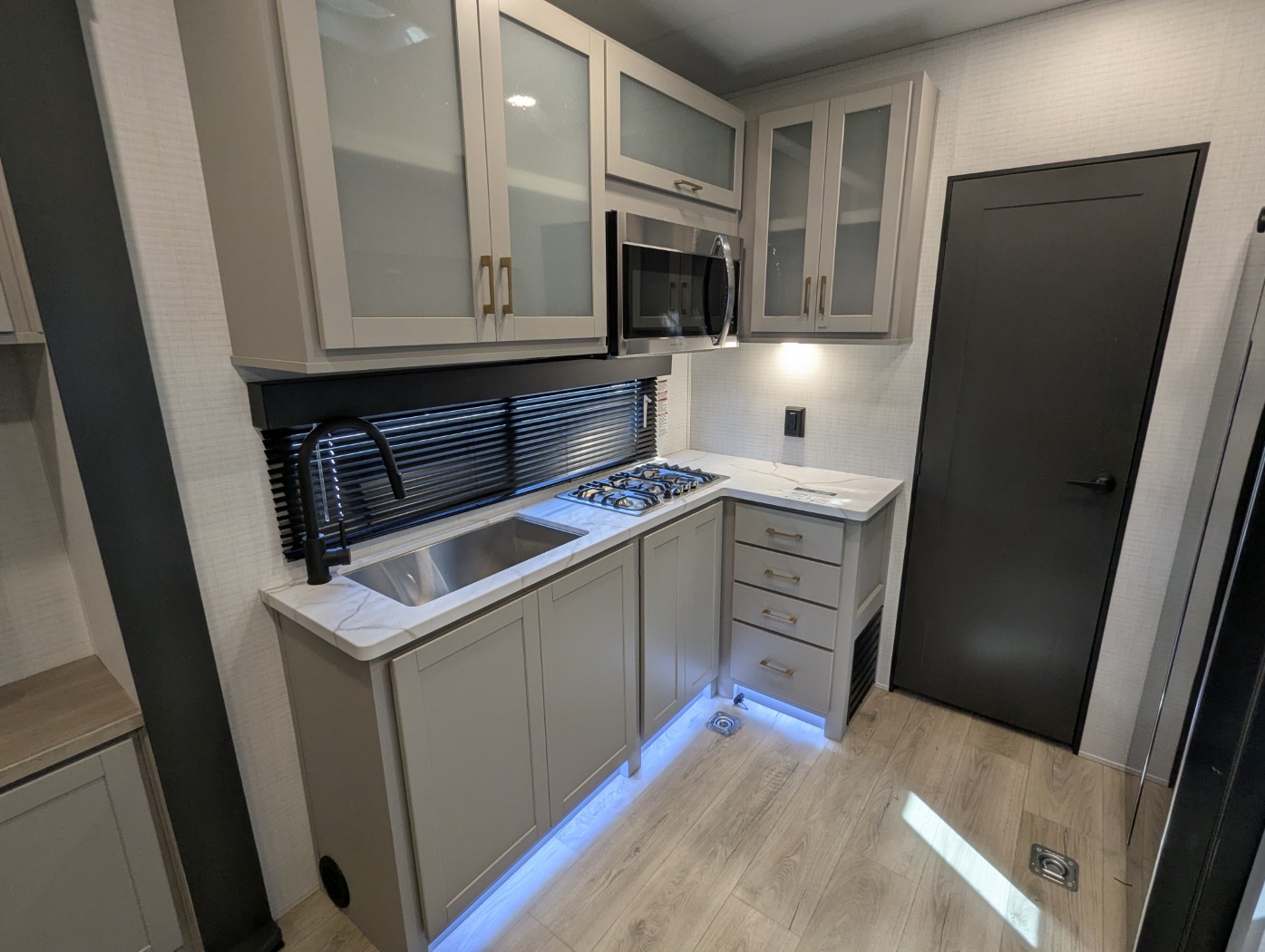 2026 Forest River Stealth 2600 - Image 21