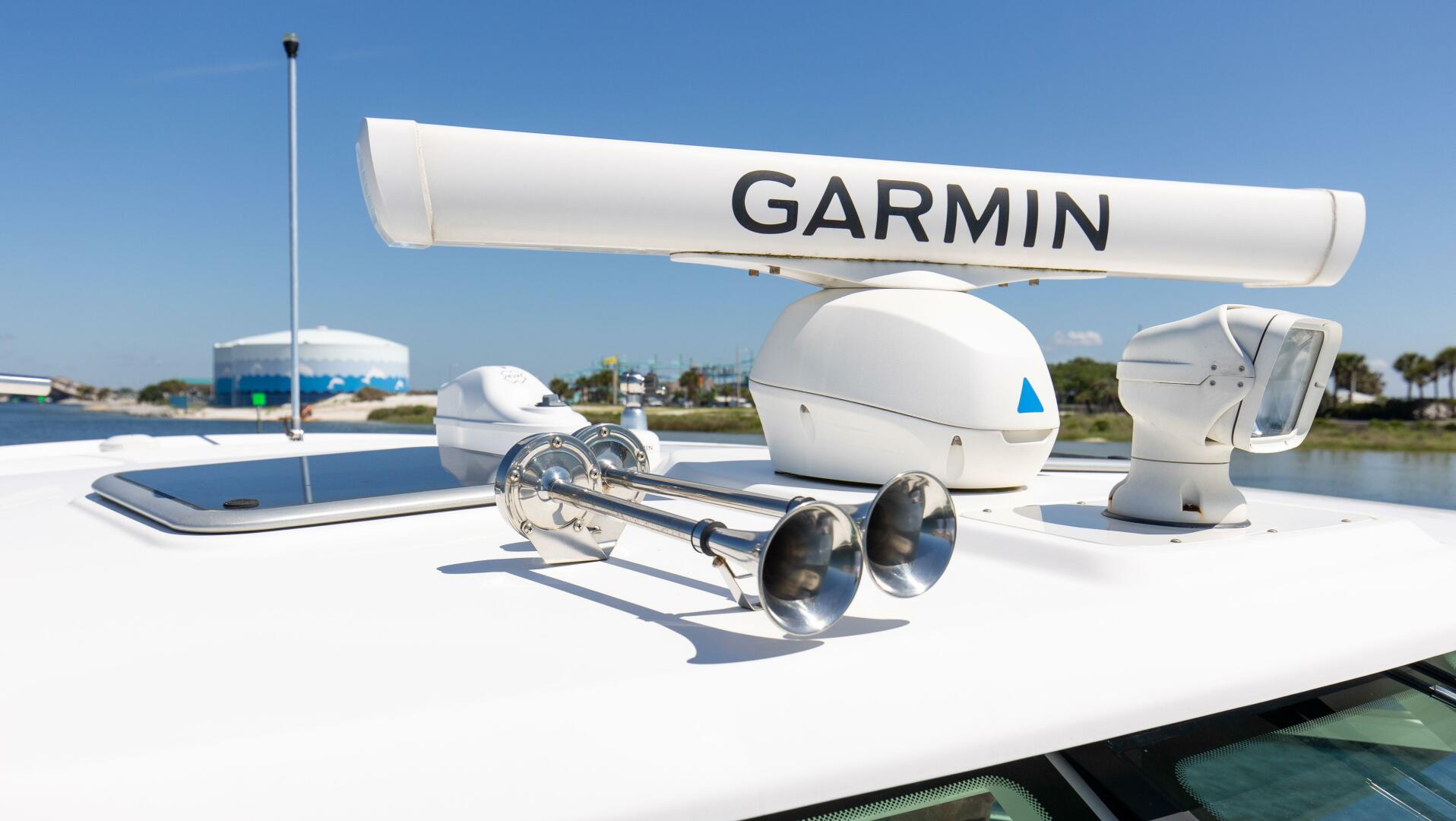 2019 Boston Whaler 345 CONQUEST - Image 27