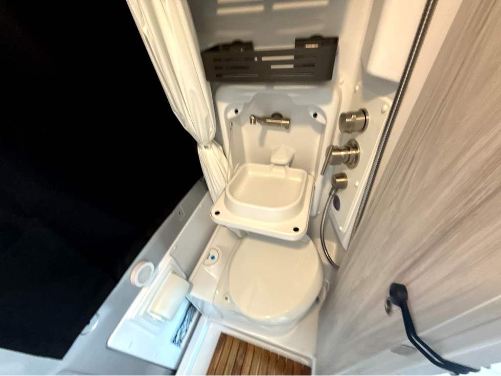2026 JAYCO COMET 18C - Image 25