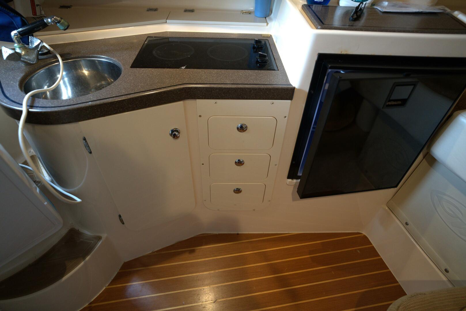 2007 Grady-White Express 330 - Image 19