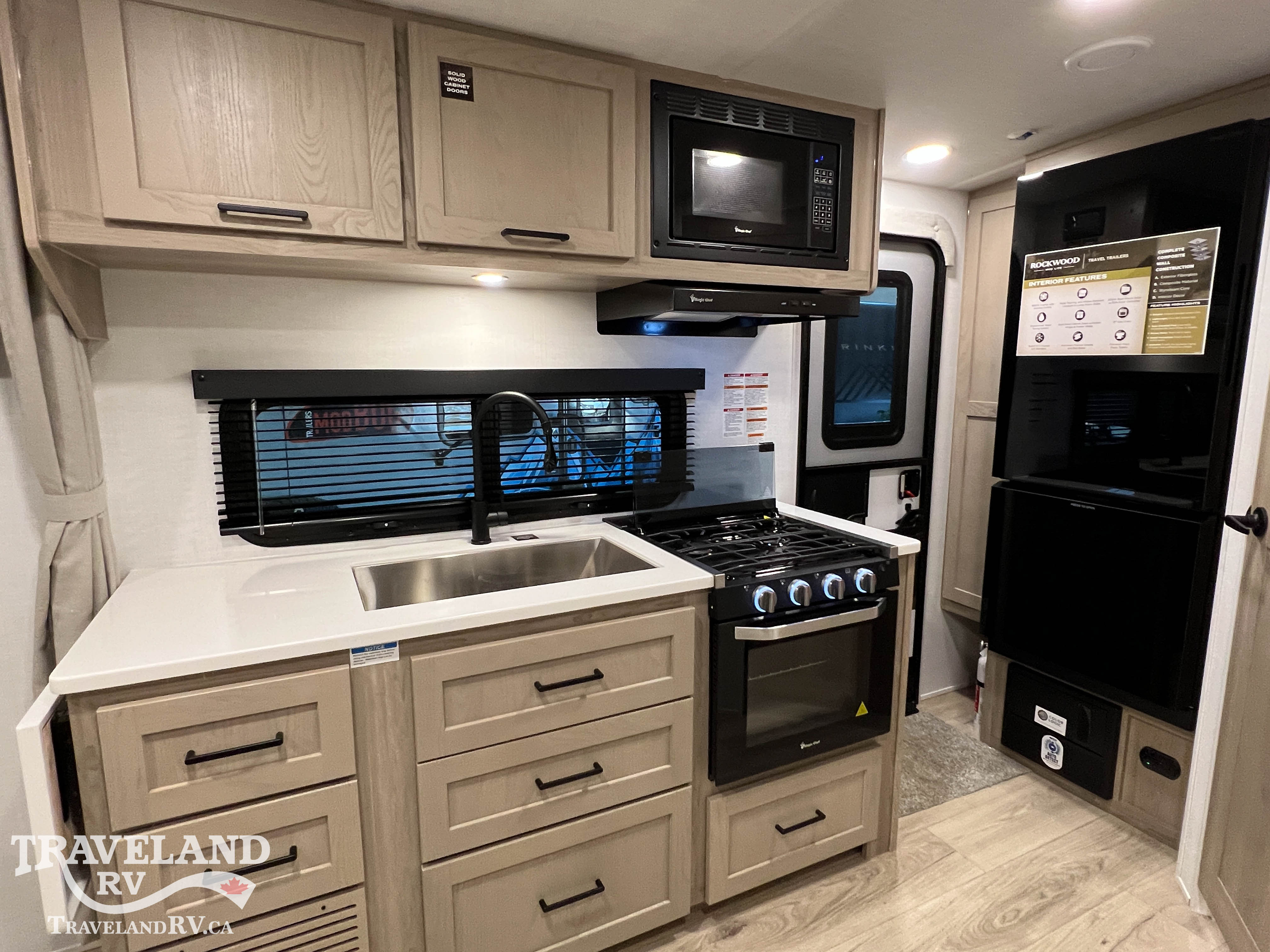 2026 Forest River Rockwood Mini Lite 2109S - Image 8