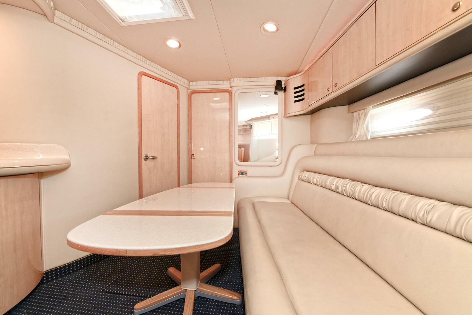2000 Sea Ray 460 Sundancer - Image 25